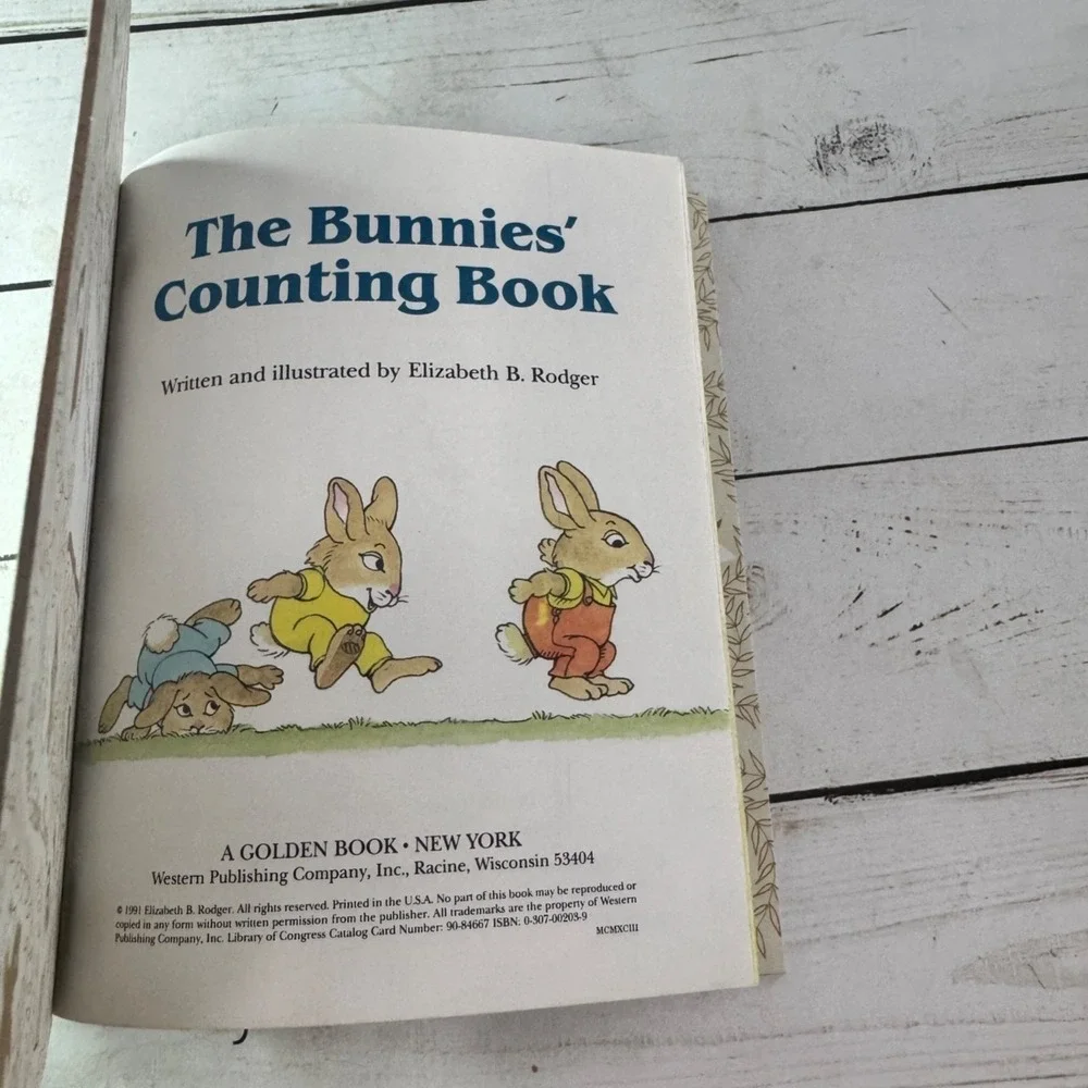 Little Golden Books Lot of 8 Like New Tootle Mother Goose Frosty Santa Christmas